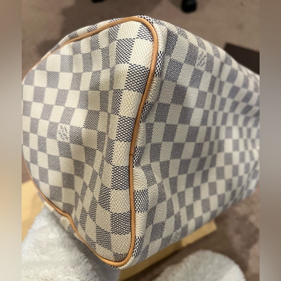Louis Vuitton Speedy 30 in Damier Azur Canvas - Picture 8 of 16